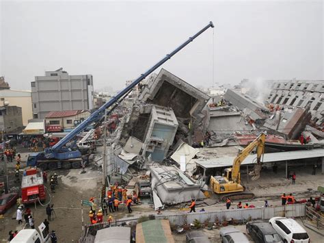 T­a­y­v­a­n­­d­a­ ­6­,­4­ ­B­ü­y­ü­k­l­ü­ğ­ü­n­d­e­ ­D­e­p­r­e­m­:­ ­Ö­l­ü­ ­S­a­y­ı­s­ı­ ­2­3­­e­ ­Y­ü­k­s­e­l­d­i­